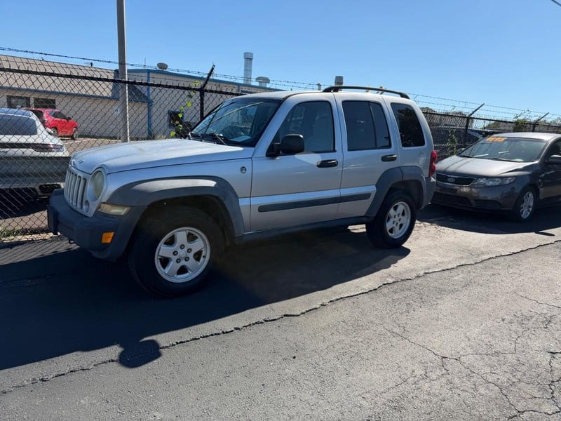 2006 Jeep Liberty - Image 1