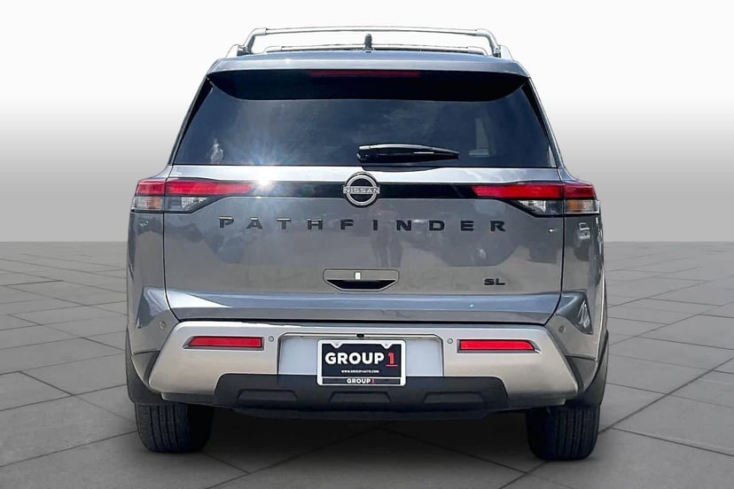 2024 Nissan Pathfinder - Image 3