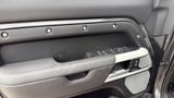 2024 Land Rover Defender - Preview 11