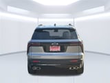 2027 Chevrolet Traverse - Preview 5
