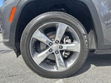 2021 Jeep Grand Cherokee L - Preview 10