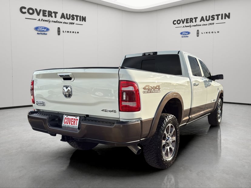 2022 Dodge 2500 - Image 3