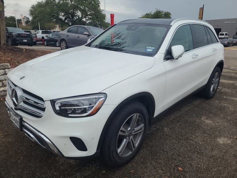 2022 Mercedes-Benz GLC - Image 1