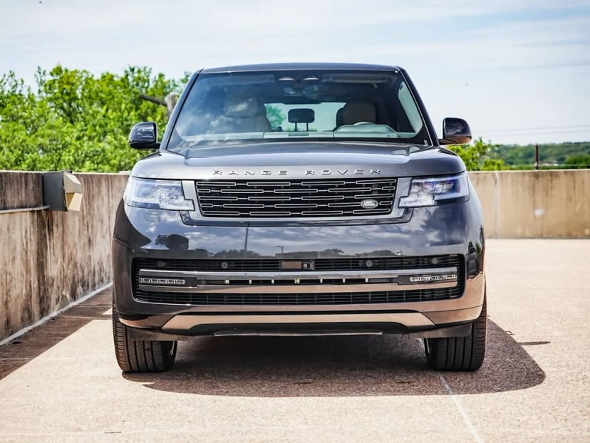 2025 Land Rover Range Rover - Image 3