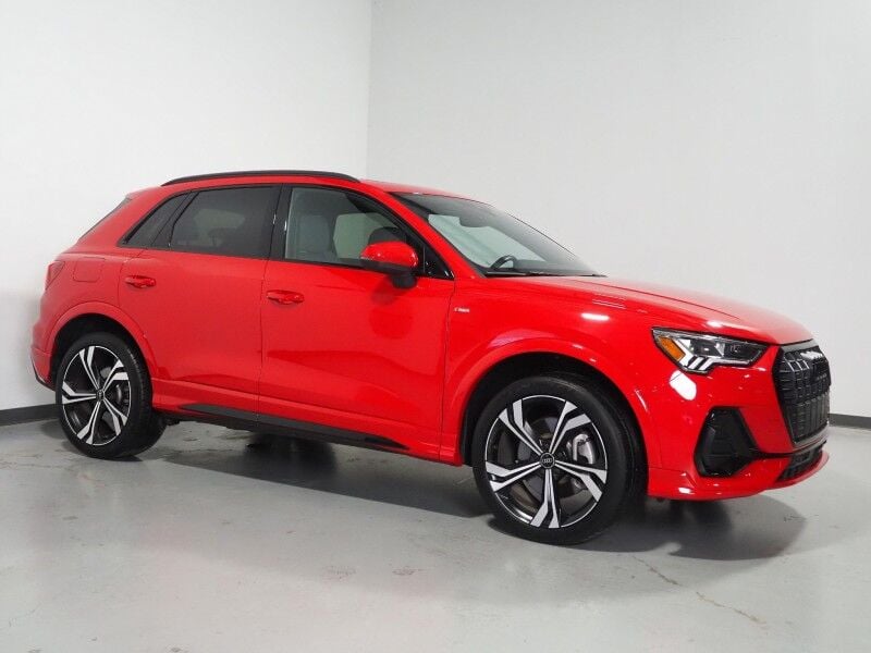2023 Audi Q3 - Image 1
