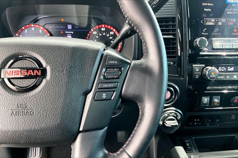 2021 Nissan Titan - Image 2