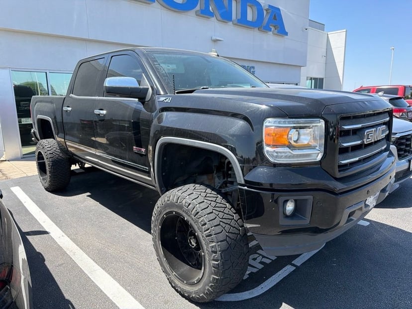 2015 GMC Sierra 1500 - Image 2