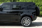 2026 Land Rover Defender - Preview 14