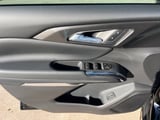 2027 Chevrolet Traverse - Preview 11