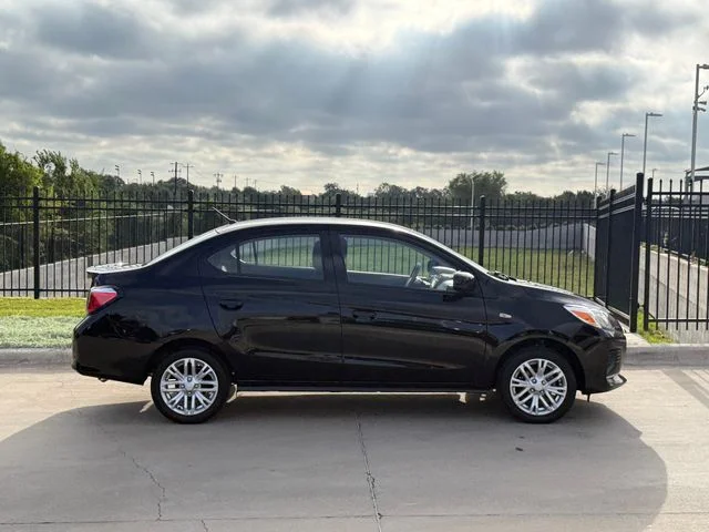 2024 Mitsubishi Mirage G4 - Image 2