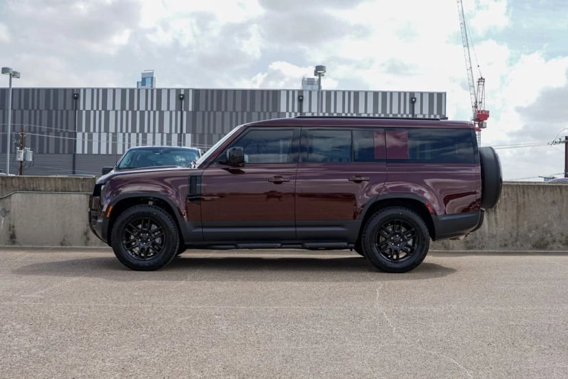 2026 Land Rover Defender - Image 3