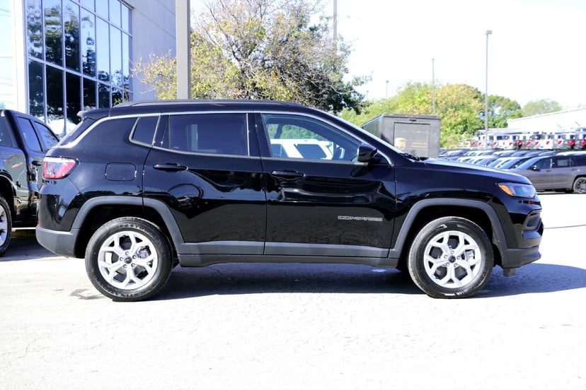 2026 Jeep Compass - Image 1