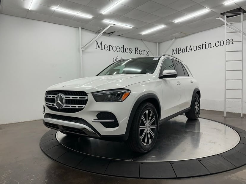 2026 Mercedes-Benz GLE - Image 2