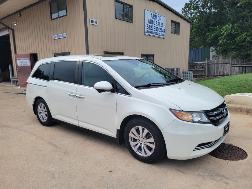 2015 Honda Odyssey - Image 1