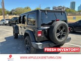 2022 Jeep Wrangler - Preview 3