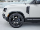 2026 Land Rover Defender - Preview 9