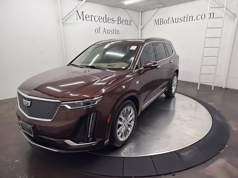 2022 Cadillac XT6 - Image 1