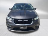 2023 Chrysler Pacifica - Preview 3
