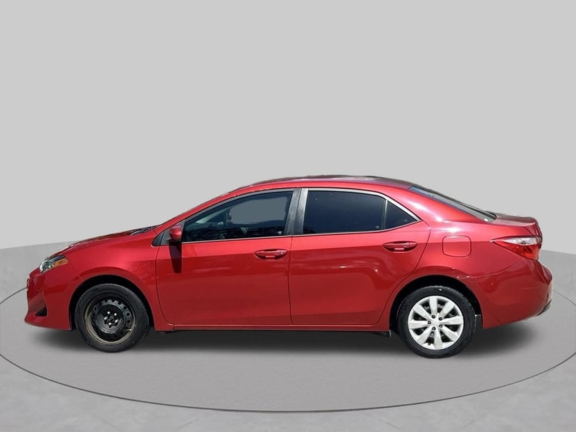 2017 Toyota Corolla - Image 2