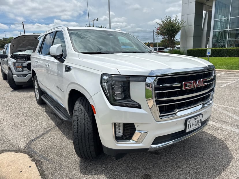 2021 GMC Yukon - Image 2