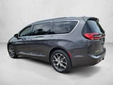 2021 Chrysler Pacifica - Preview 7