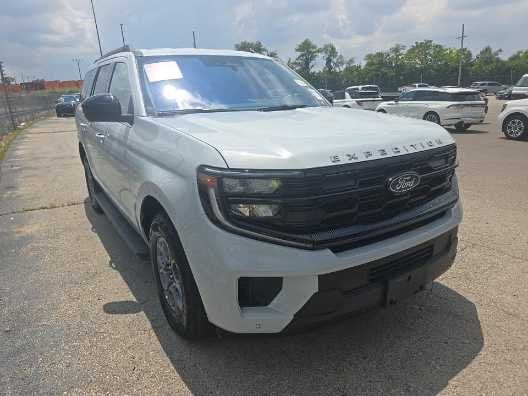 2025 Ford Expedition - Image 1