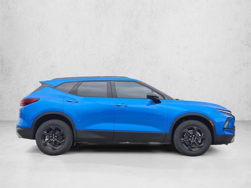 2026 Chevrolet Blazer - Image 2