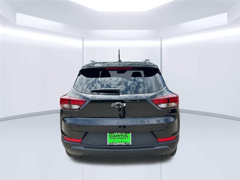 2026 Chevrolet Trailblazer - Image 2