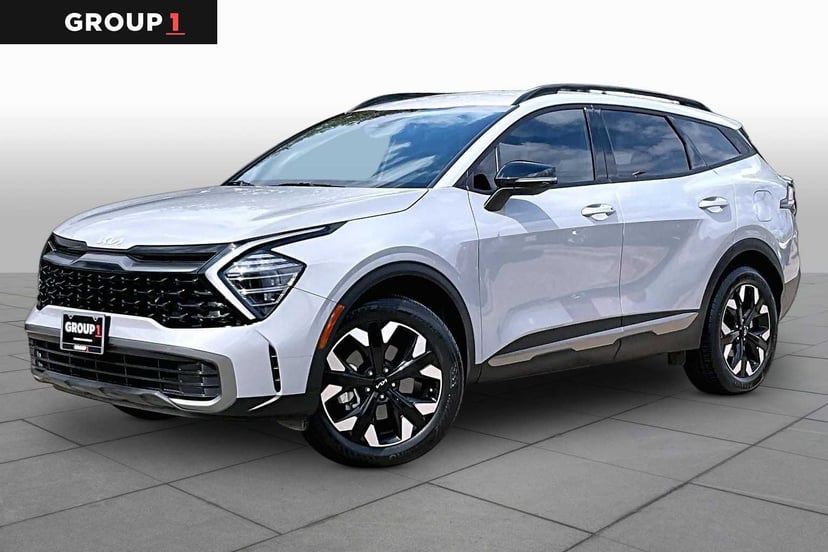 2024 Kia Sportage - Image 1