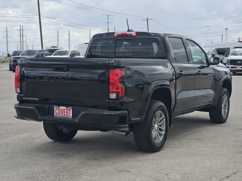 2026 Chevrolet Colorado - Image 3