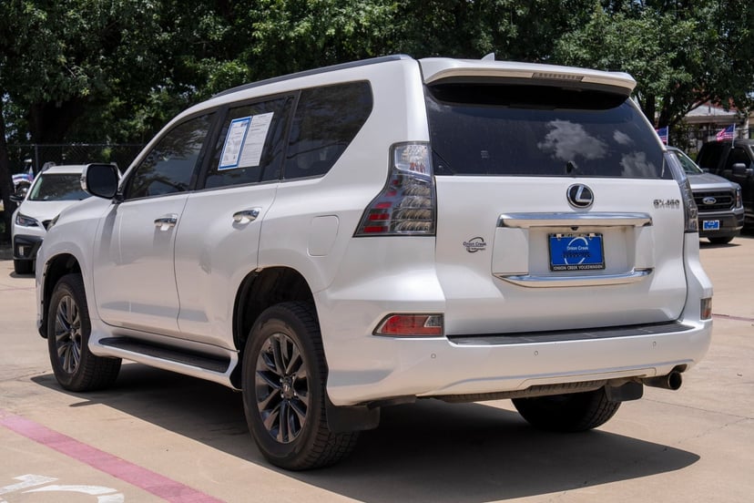 2020 Lexus GX - Image 3