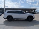 2023 Jeep Grand Cherokee L - Preview 6