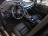 2026 Porsche Macan - Preview 4