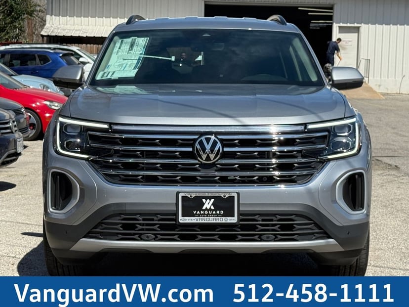2026 Volkswagen Atlas - Image 2