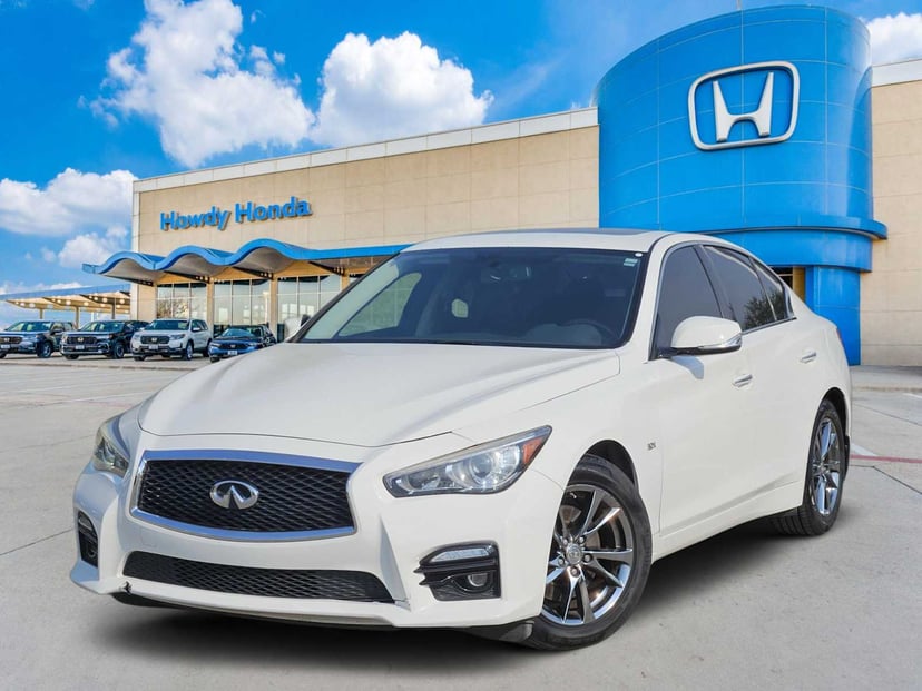 2017 INFINITI q50 - Image 2