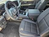 2026 Chevrolet Suburban - Preview 9