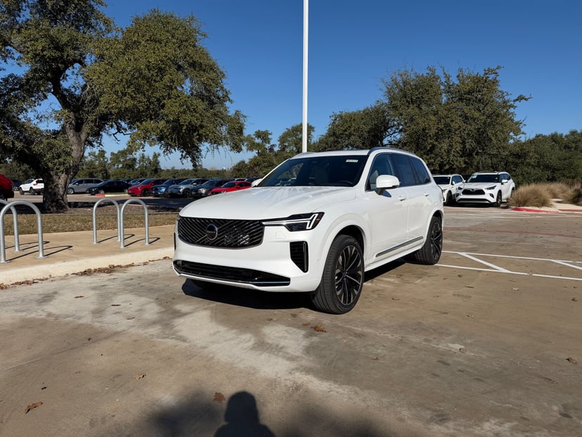 2026 Volvo XC90 - Image 1