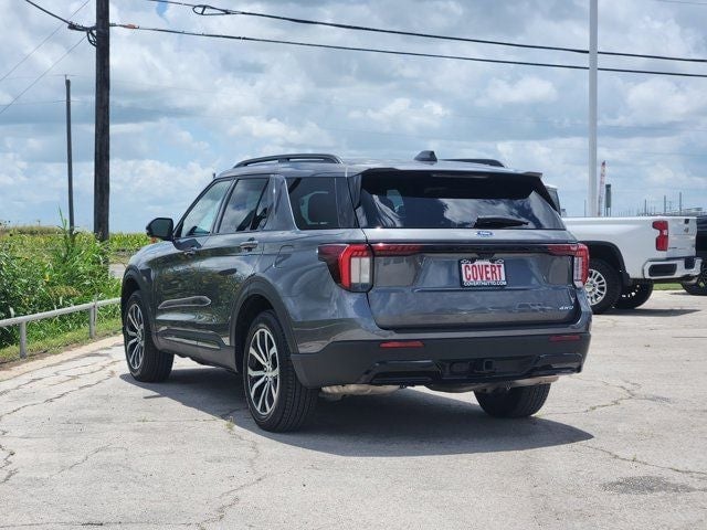 2025 Ford Explorer - Image 3