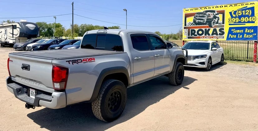 2018 Toyota Tacoma - Image 3