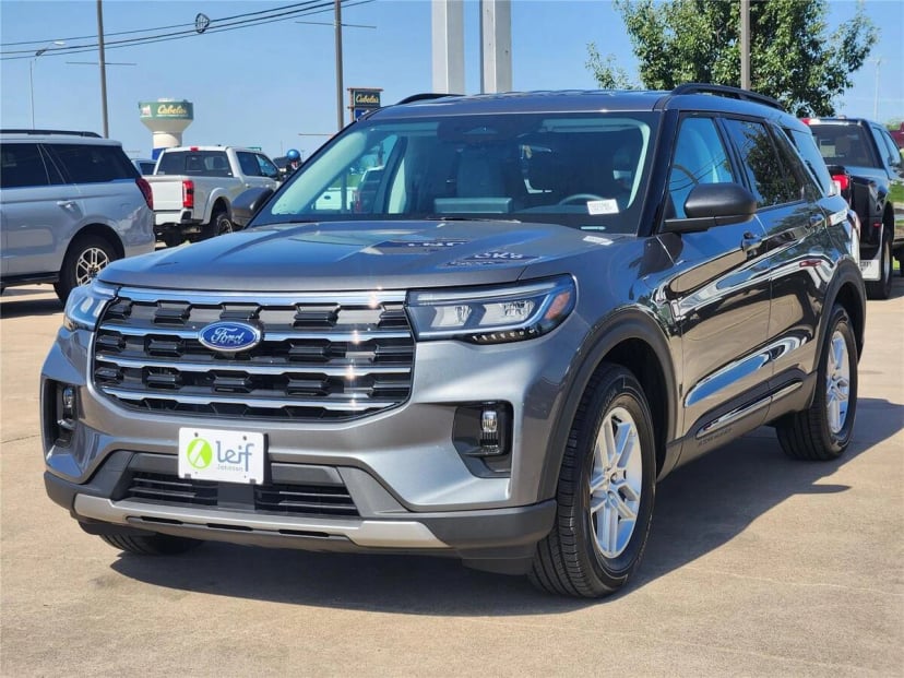 2026 Ford Explorer - Image 1