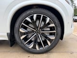 2026 Volvo XC90 - Preview 7