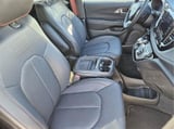 2027 Chrysler Pacifica - Preview 10