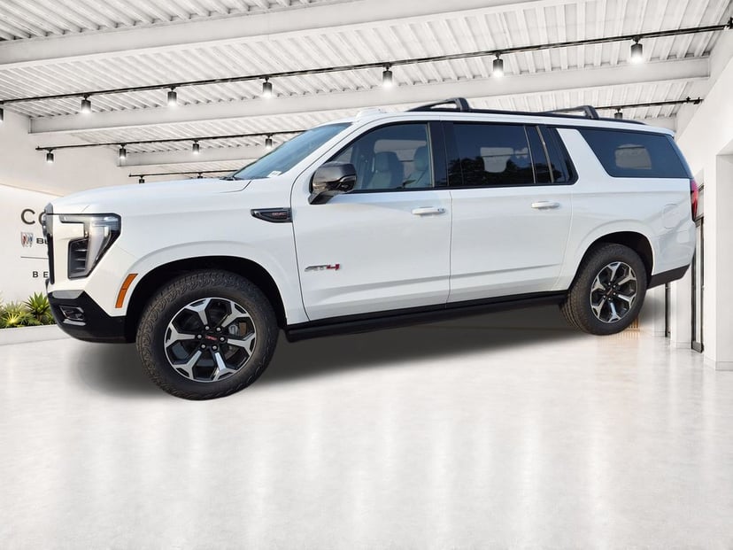 2026 GMC Yukon XL - Image 2