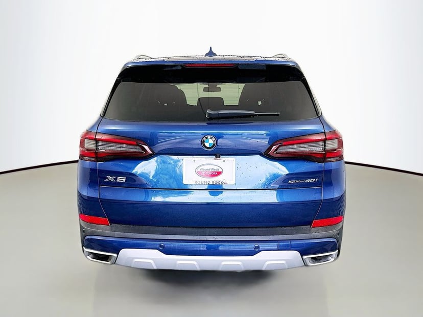 2023 BMW X5 - Image 3