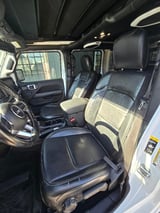 2022 Jeep Wrangler - Preview 13