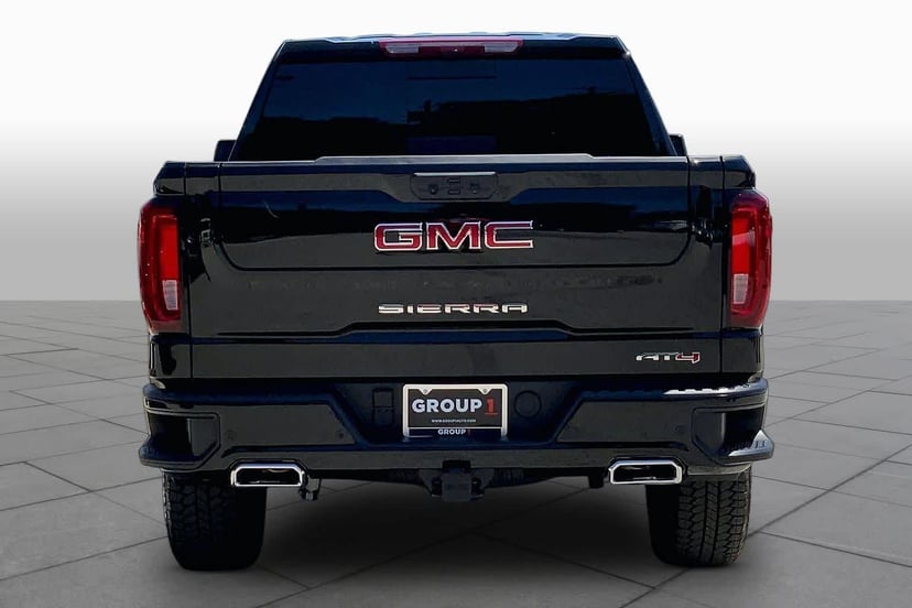 2026 GMC Sierra 1500 - Image 3