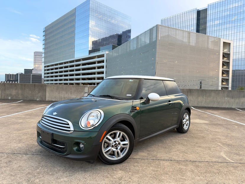 2012 MINI Hardtop - Image 1