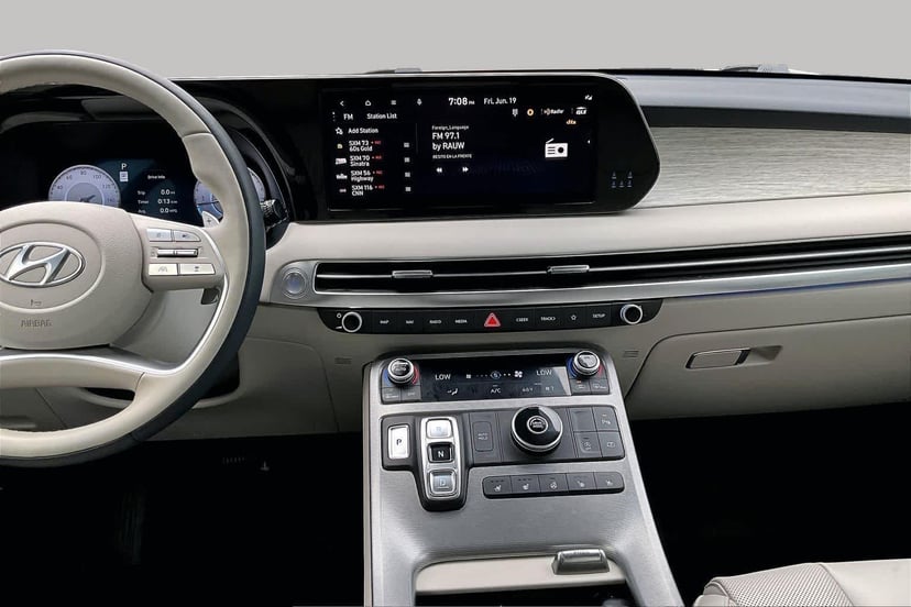 2024 Hyundai Palisade - Image 3