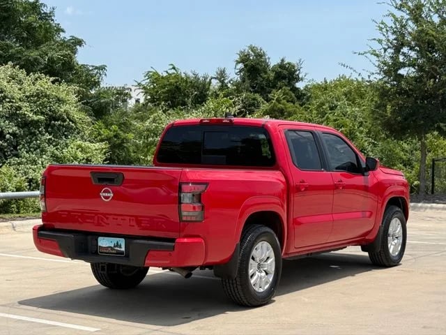 2023 Nissan Frontier - Image 3