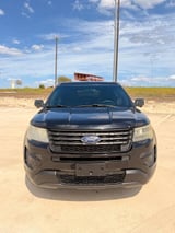 2016 Ford Explorer - Preview 3